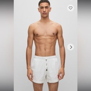 HUGO QUICK-DRY SWIM SHORTS WITH RED LOGO LABEL size L